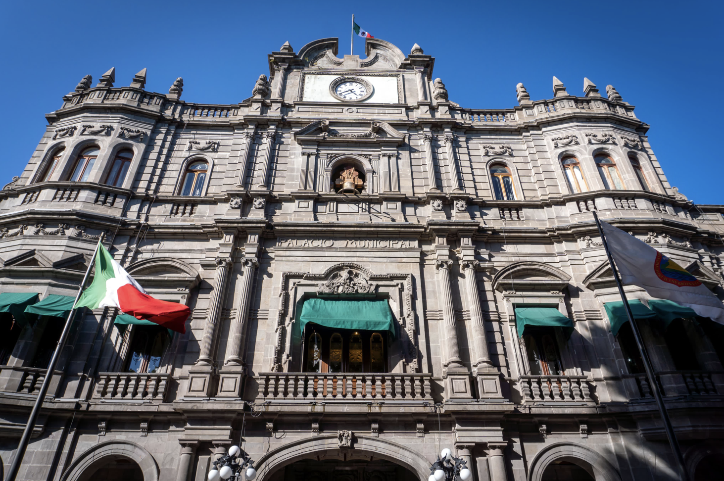 Captura de pantalla 2025-11-16 a la(s) 2.51.03 a.m.